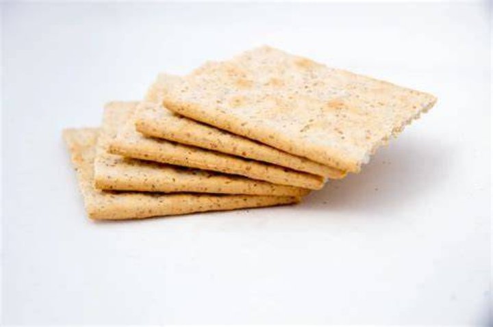 Are saltine crackers good for weight loss