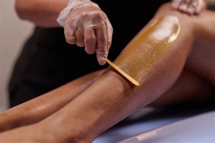 Can a cosmetologist do full body waxing