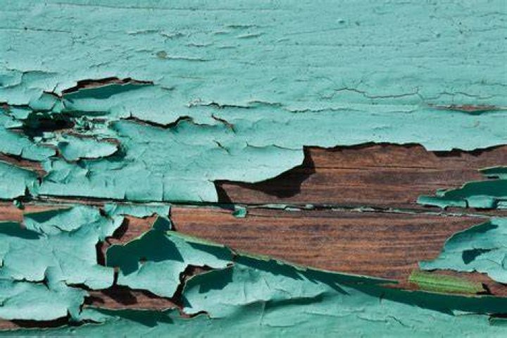 Can you paint over old cracked paint