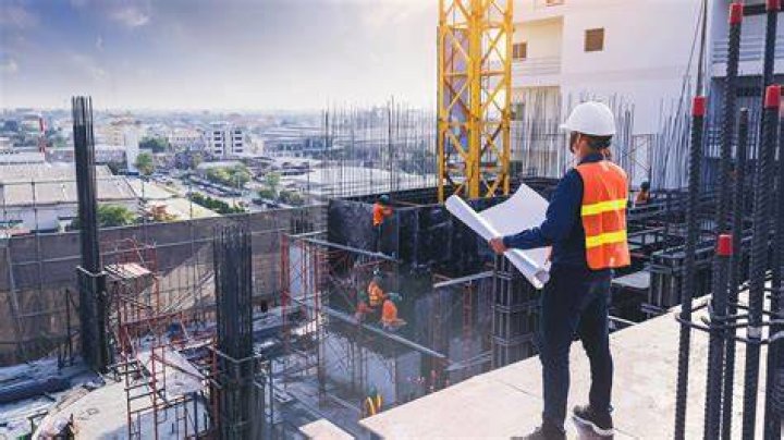 Do Civil engineers build