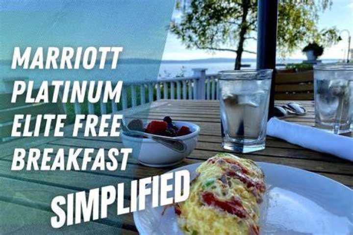 Do Platinum Elite members get free breakfast at Courtyard