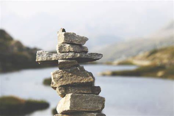 Does rock stacking hurt the environment