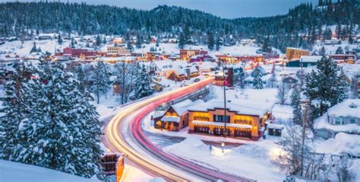 Does Truckee have snow