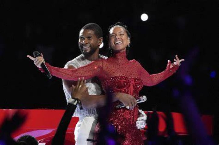Has Alicia Keys performed at the Super Bowl