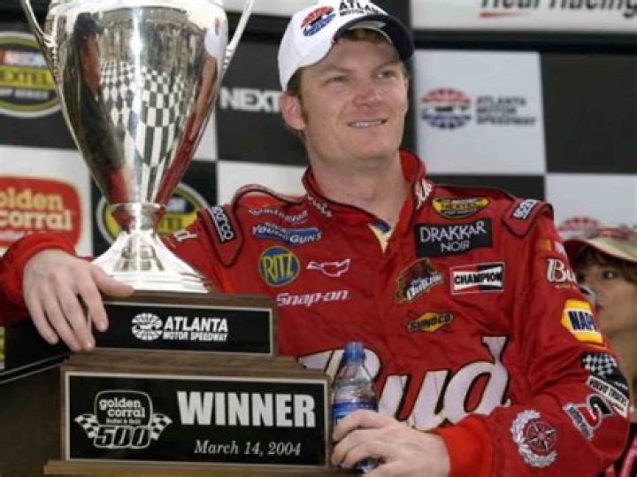 Has Dale Earnhardt Jr ever won a championship