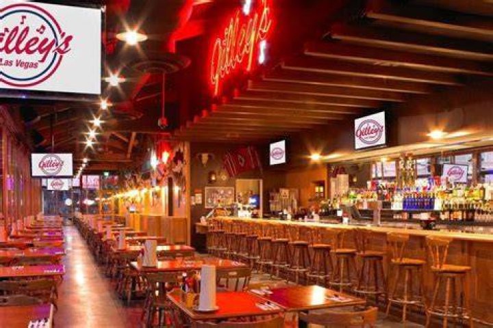 How big is Gilleys Bar