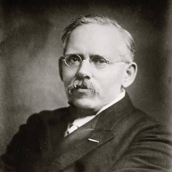 How did Jacob Riis impact society