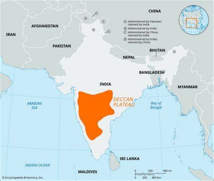 How did the Deccan Plateau form