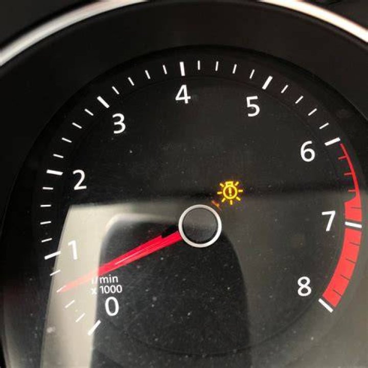 How do I change the bulb in my dashboard