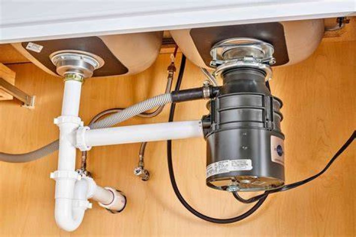 How do you use a sink disposal