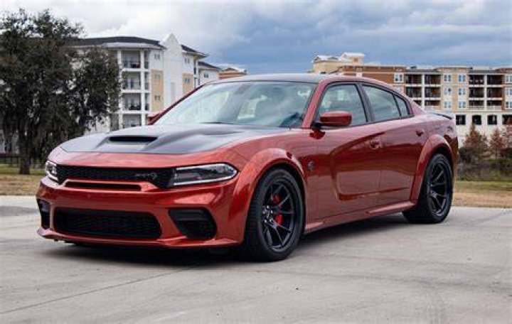 How fast is a charger Hellcat