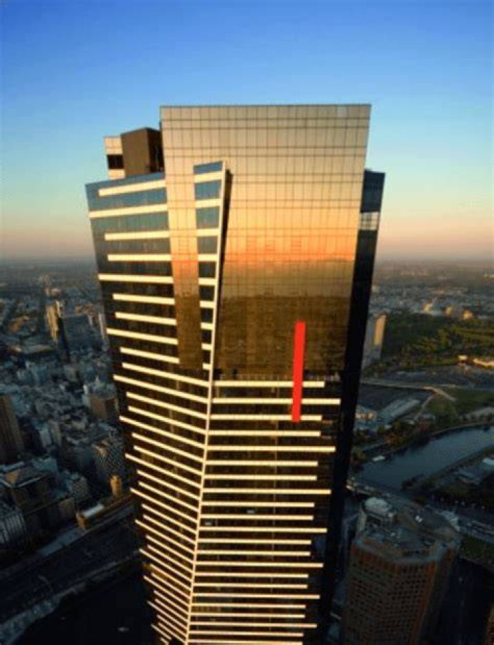 How long does the Eureka Skydeck take
