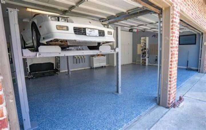 How much is a car lift for a garage