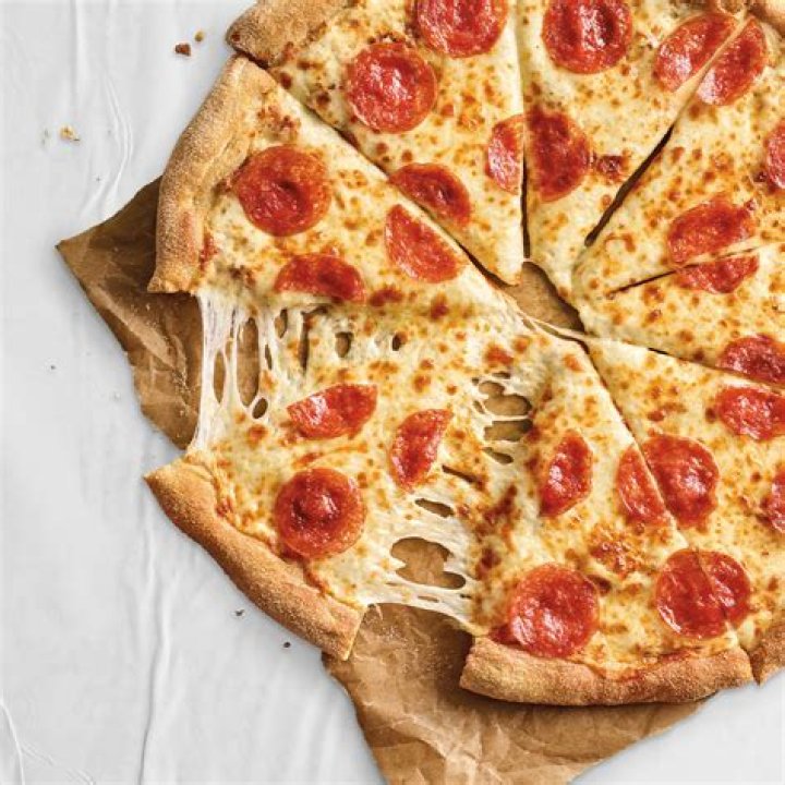 How much is a pepperoni pizza from Pizza Hut