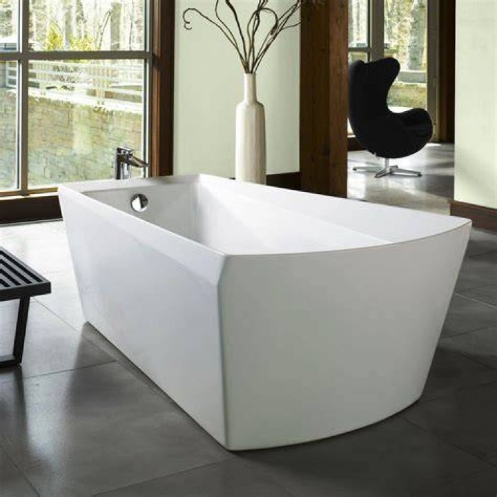 How much is a soaking tub