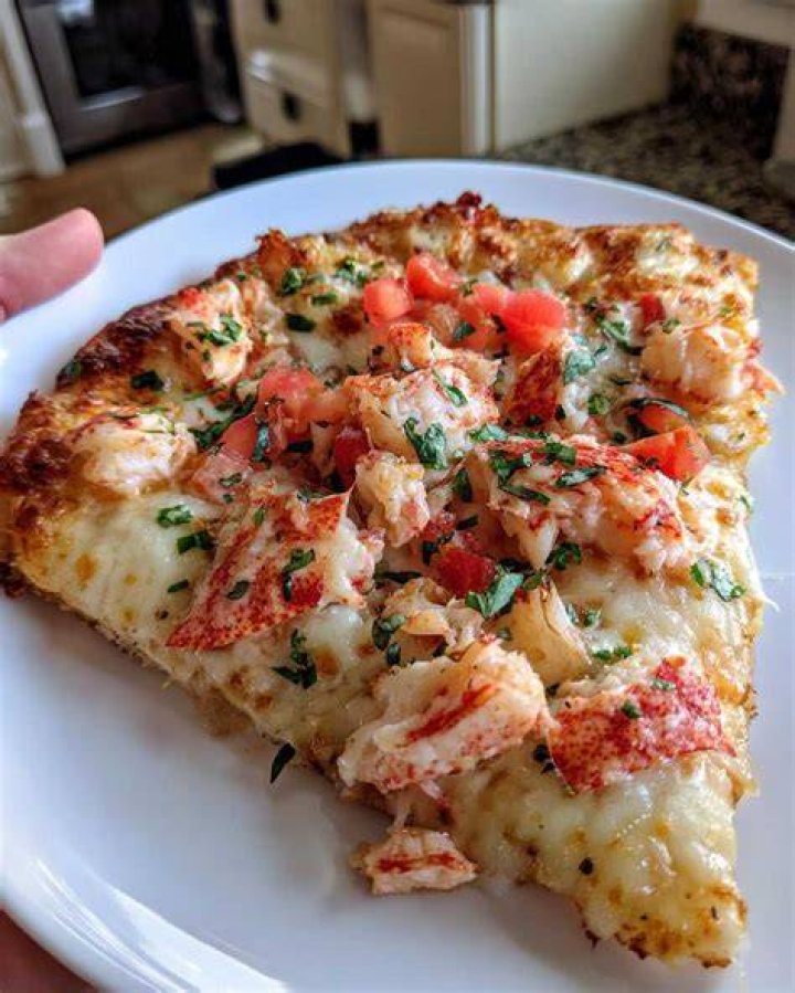 How much is the lobster pizza at Red Lobster