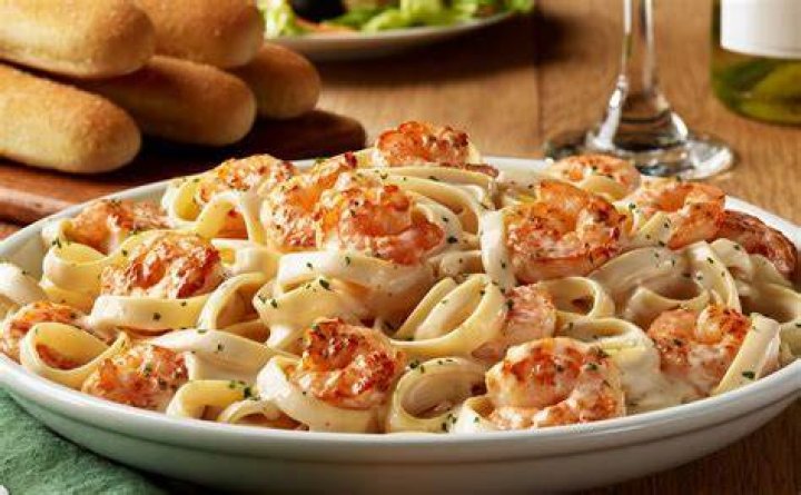 How much is the seafood alfredo at Olive Garden