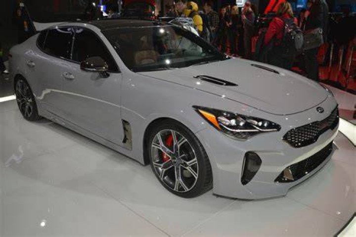 Is GREY a good color for a car