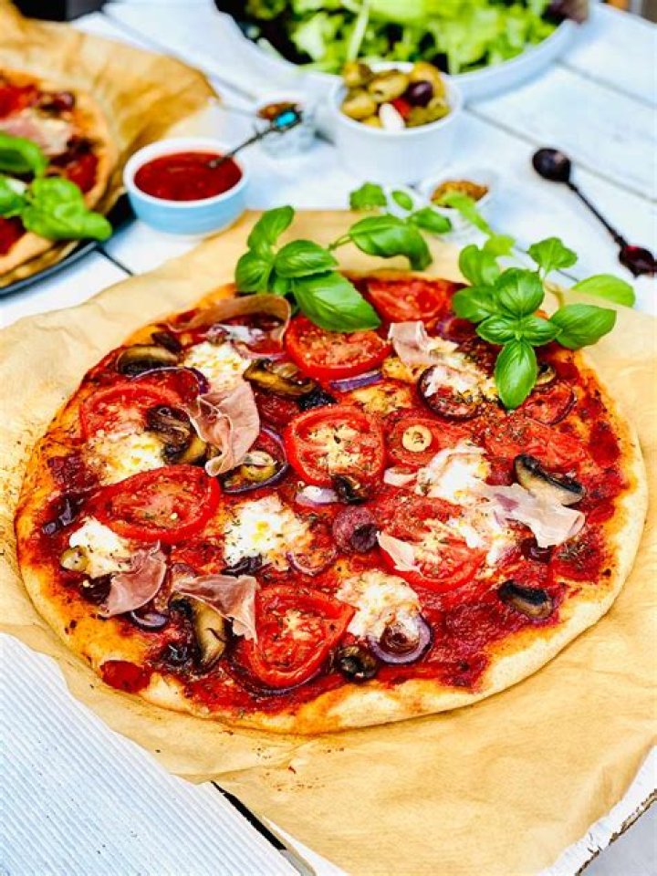 Is Homemade pizza healthy