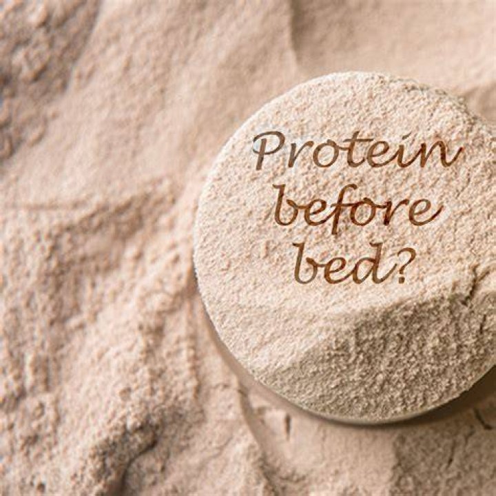 Should I drink protein before bed