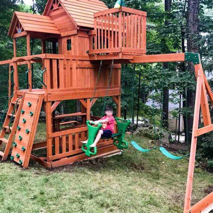 What are the best wooden swing sets