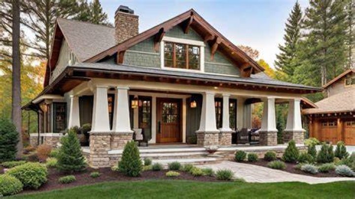 What does a craftsman style home look like