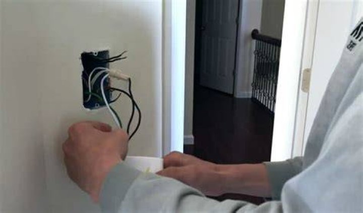 What happens if connect black wire to white wire