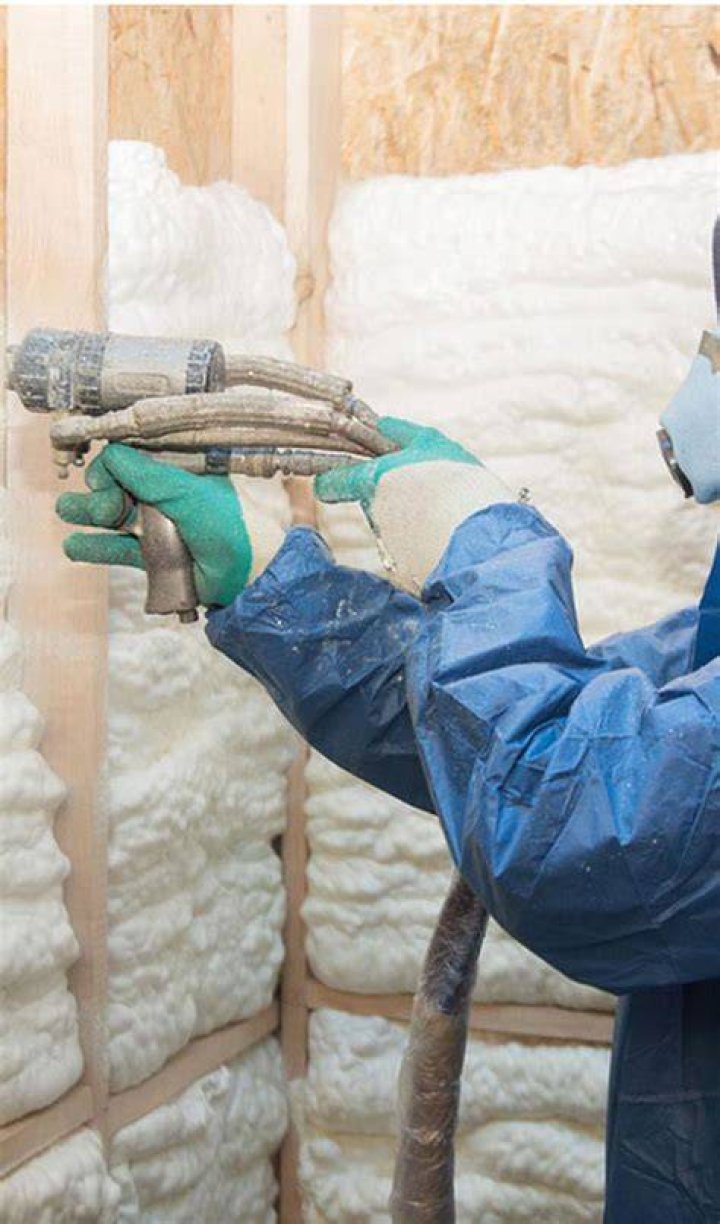 What is 2 lb spray foam