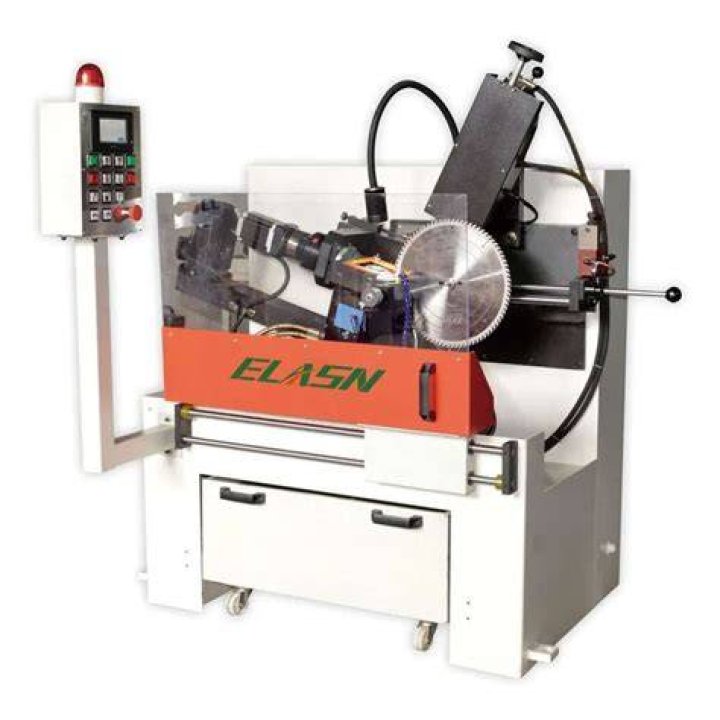 What is a blade machine