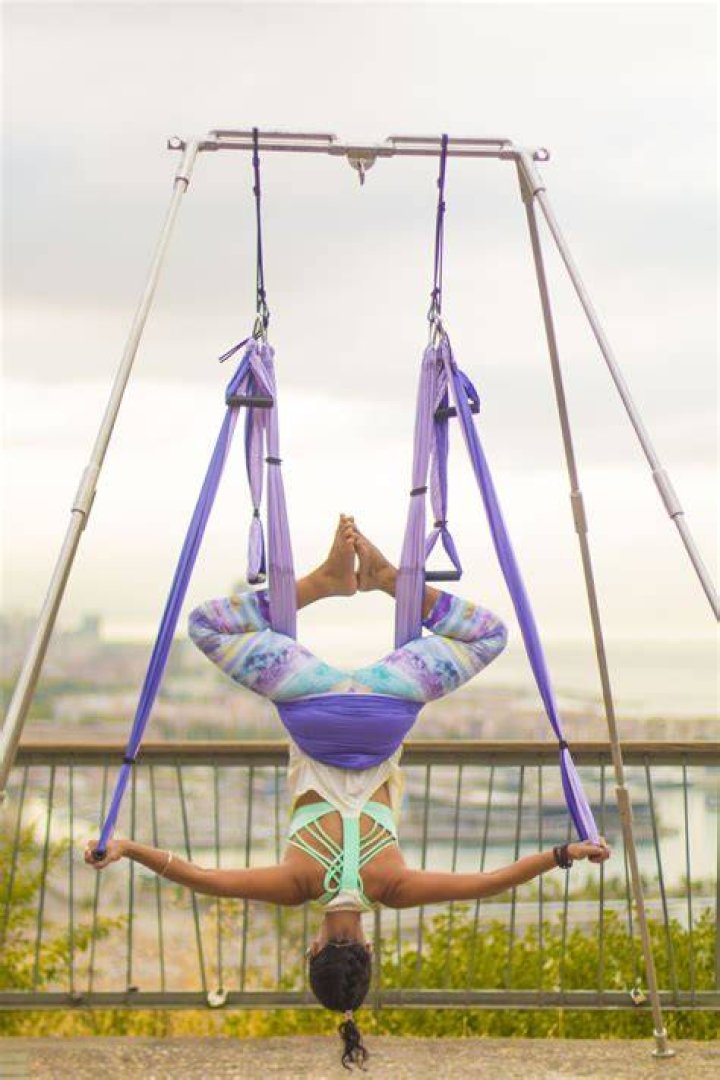 What is a yoga trapeze