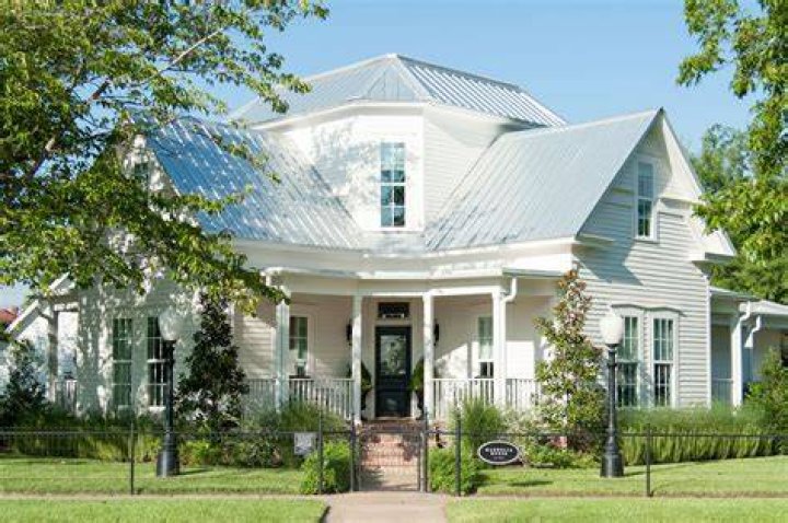 What is Magnolia on fixer upper