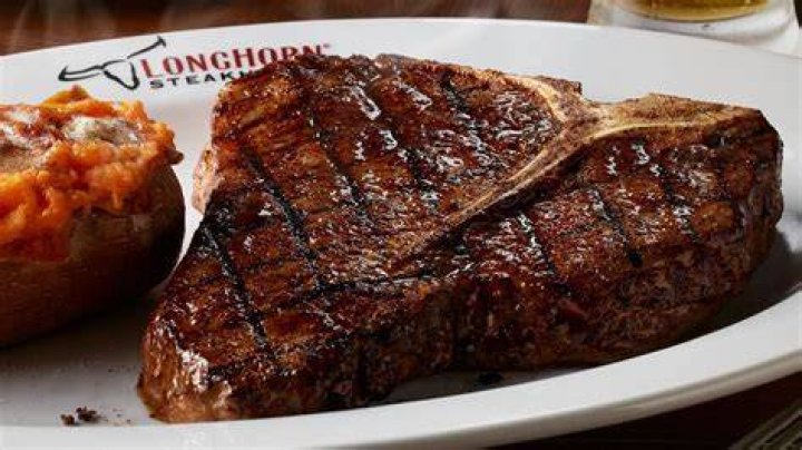 What is the biggest steak at LongHorn