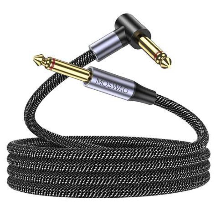 What is the cord that connects guitar to amp