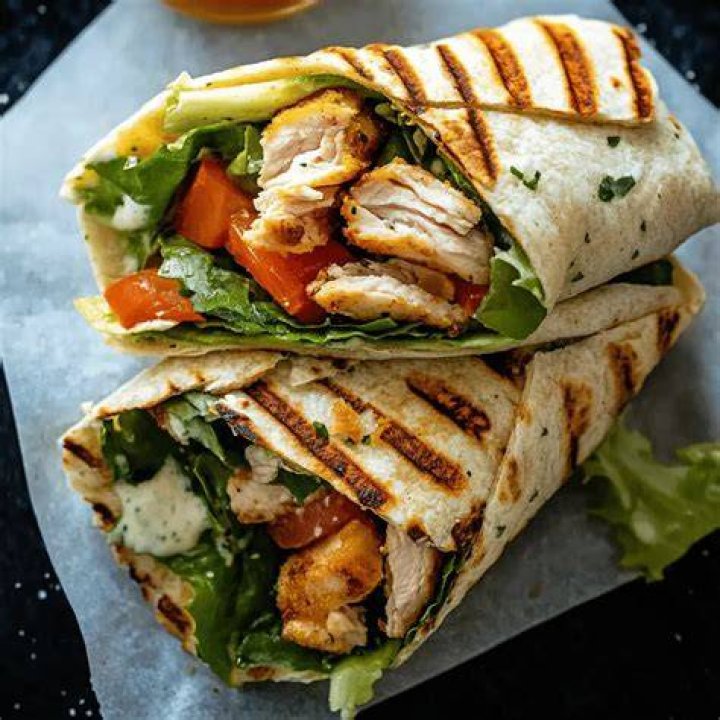 Whats on Wendys grilled chicken wrap