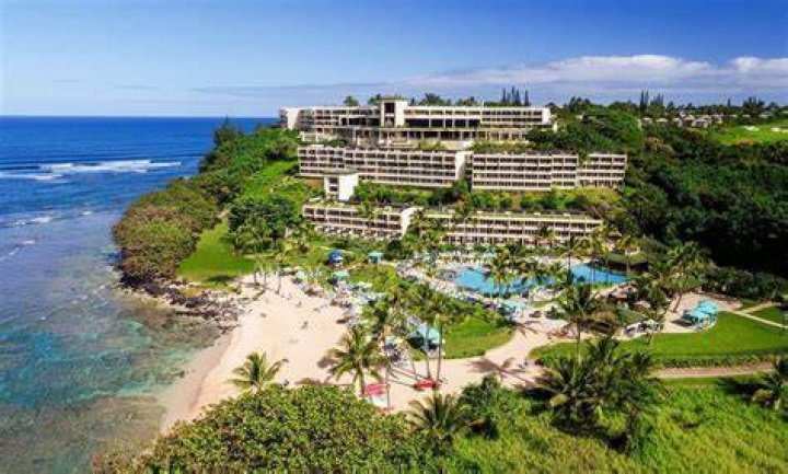 When was the Princeville Hotel built