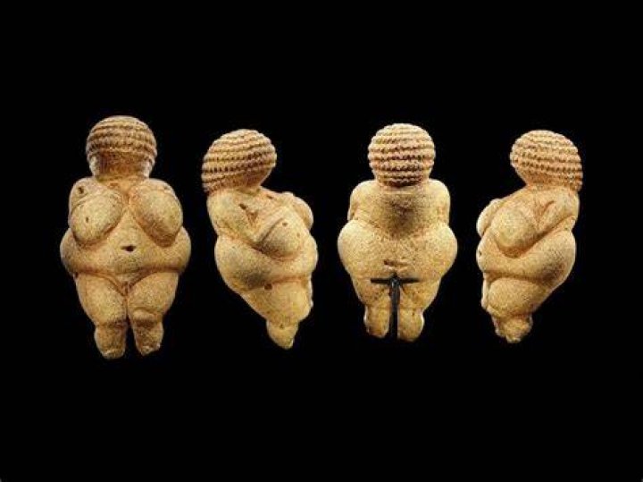 When was the Venus of Willendorf made