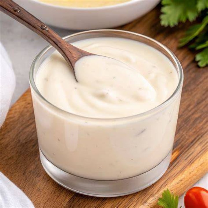 Which is better for you mayonnaise or salad dressing