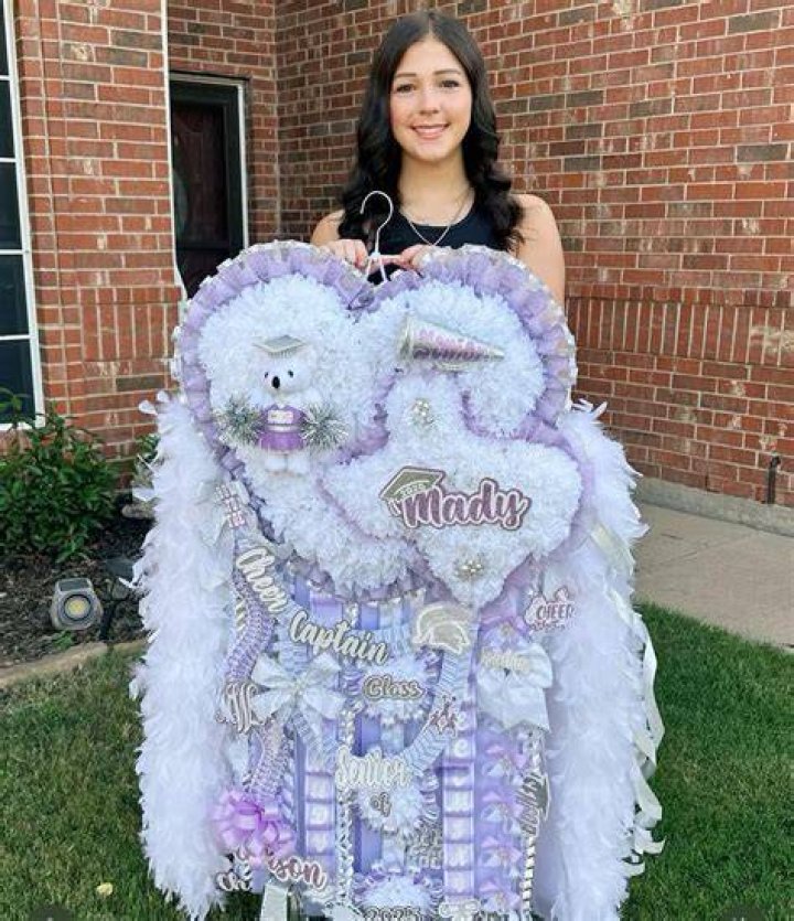 Who invented homecoming mums